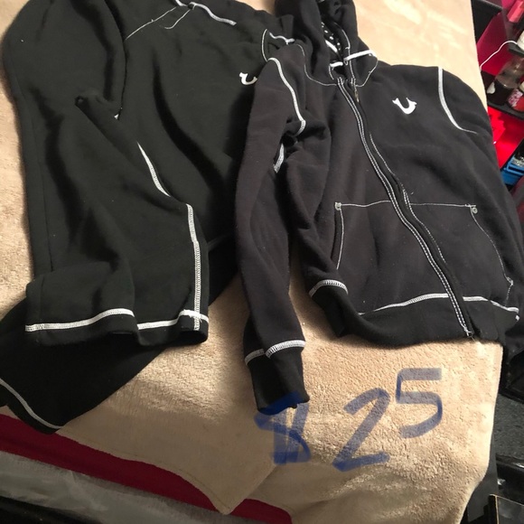 Men’s true religion sweatsuit and polo shorts - Picture 2 of 6